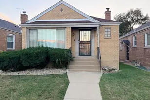 8632 S Jeffery Blvd, Chicago, IL 60617 - Photo 1