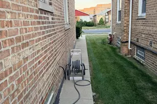 8632 S Jeffery Blvd, Chicago, IL 60617 - Photo 25