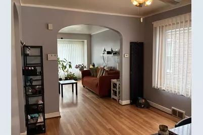 8632 S Jeffery Boulevard, Chicago, IL 60617 - Photo 11