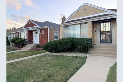 8632 S Jeffery Boulevard, Chicago, IL 60617 - Photo 5