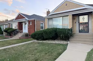 8632 S Jeffery Blvd, Chicago, IL 60617 - Photo 5