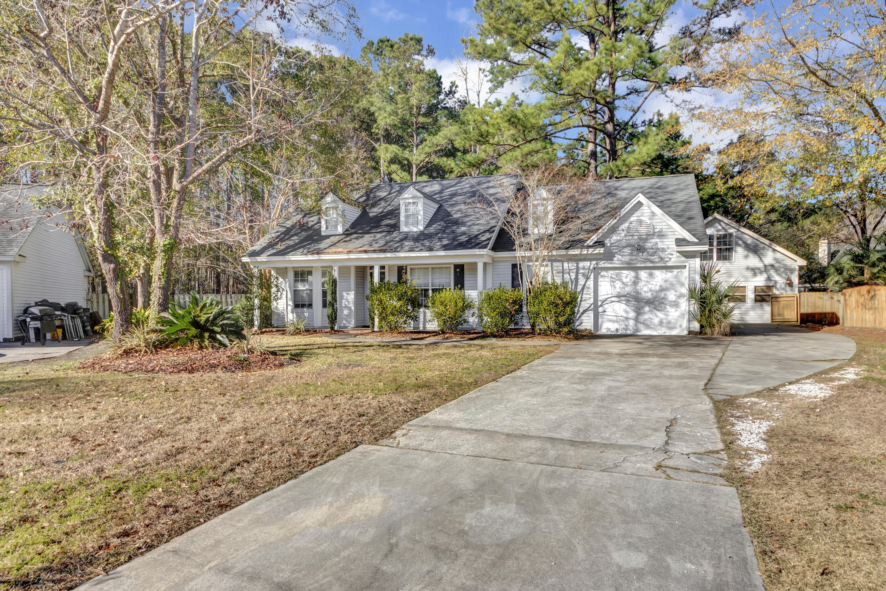 104 Candover Ct, Summerville, SC 29485 - MLS 22001940 - Coldwell Banker