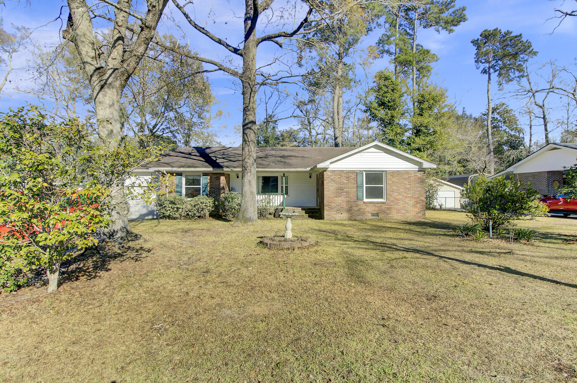 307 Ashley Dr, Summerville, SC 29485 - MLS 22002145 - Coldwell Banker