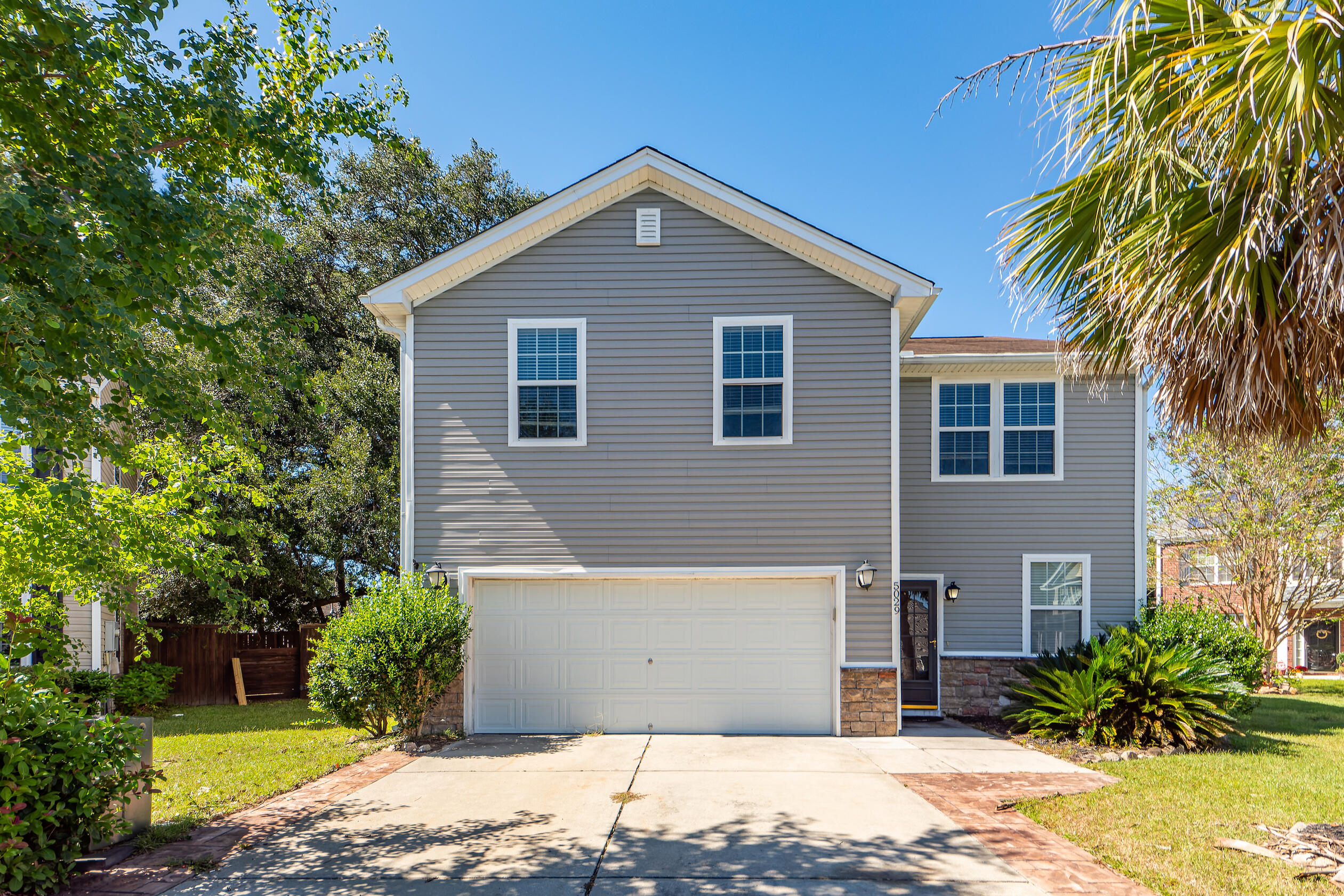 5029 Whitfield Ct, Summerville, SC 29485 - MLS 22025834 - Coldwell Banker