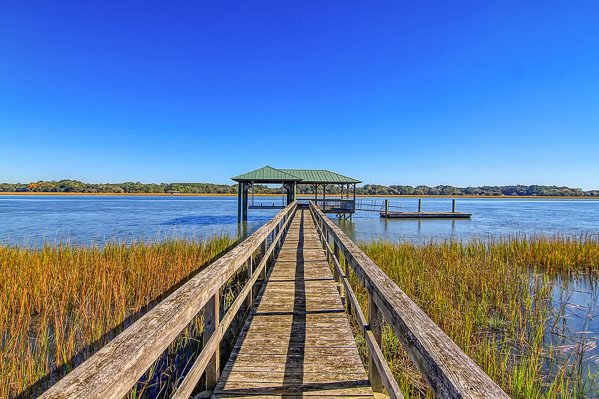 6111 Drop Anchor Ln, Wadmalaw Island, SC 29487 - MLS 22029738 ...