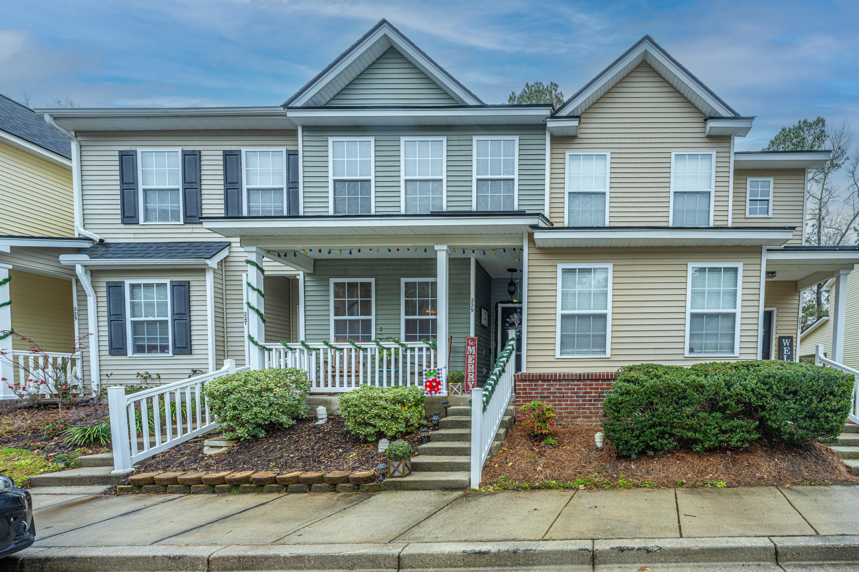 Goose Creek's Newest Rental Gems: Be The First To Live In These Exquisite Homes