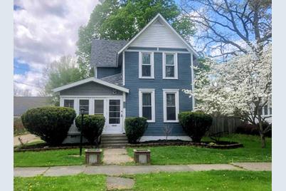 412 N Union Street - Photo 1