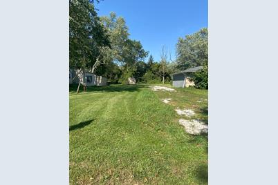 6164 Roselawn Avenue - Photo 1