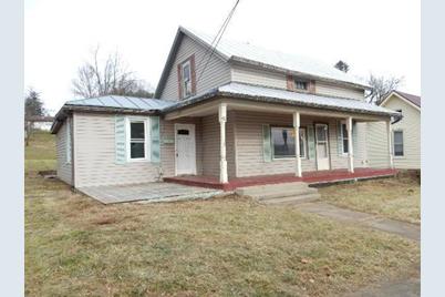 92 E 6th Street - Photo 1