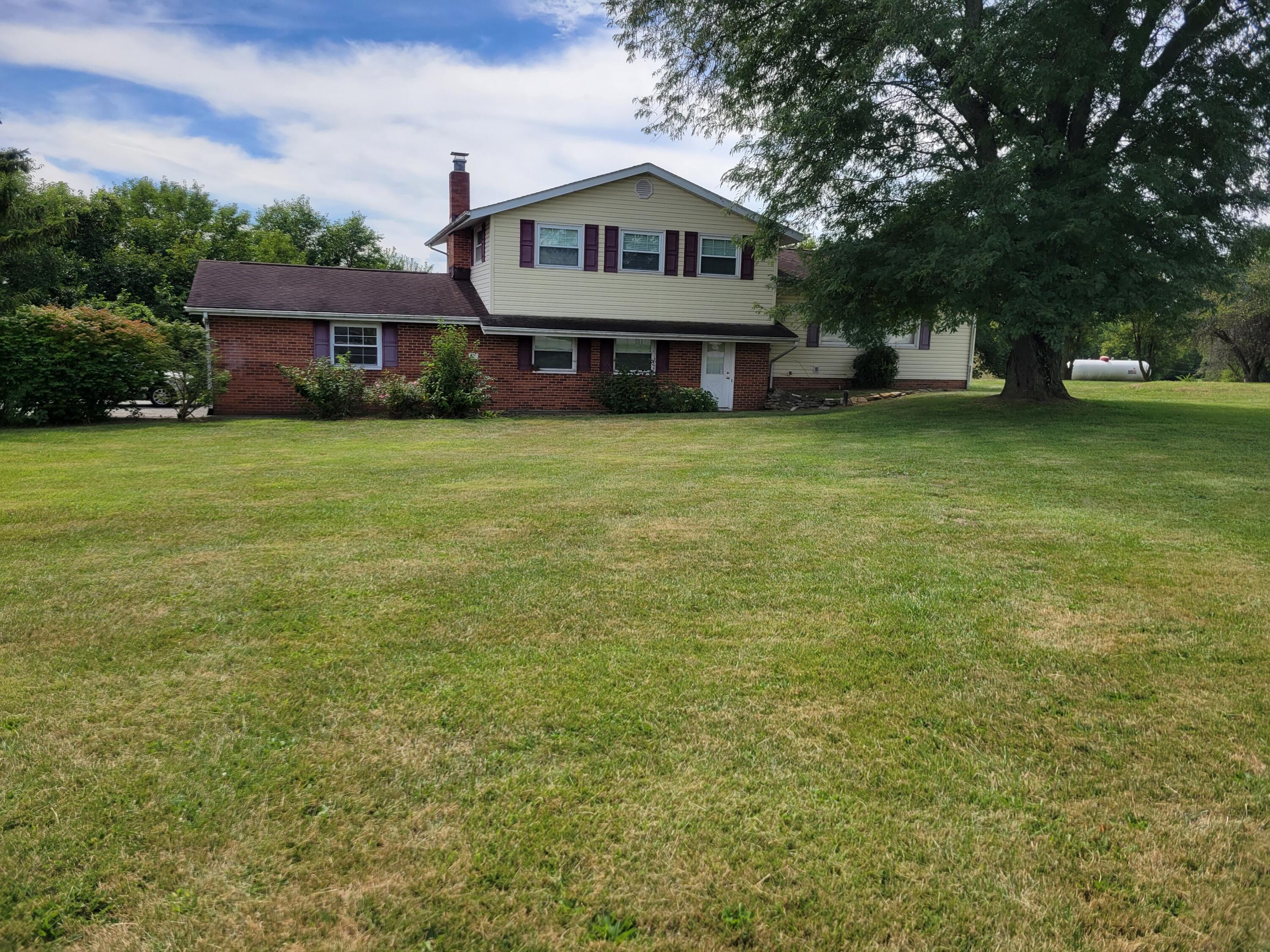 2220 Taylor Blair Rd, West Jefferson, OH 43162 - MLS 222033338 ...