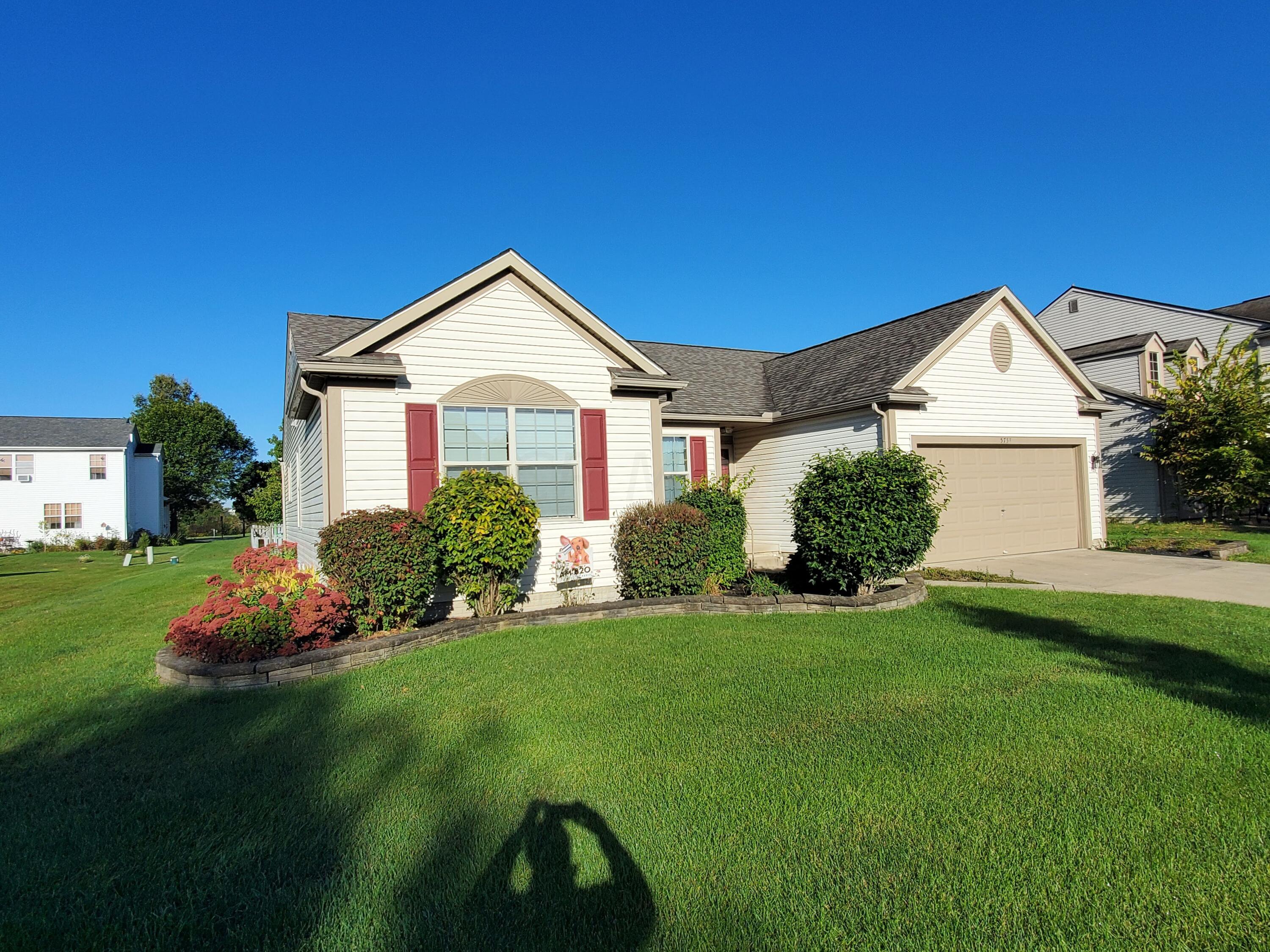 5751 Cedar Lawn Dr, Groveport, OH 43125 MLS 222036850 Coldwell Banker