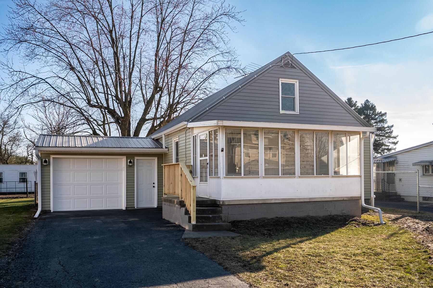 453 Osgood St, Marion, OH 43302 MLS 223005035 Coldwell Banker