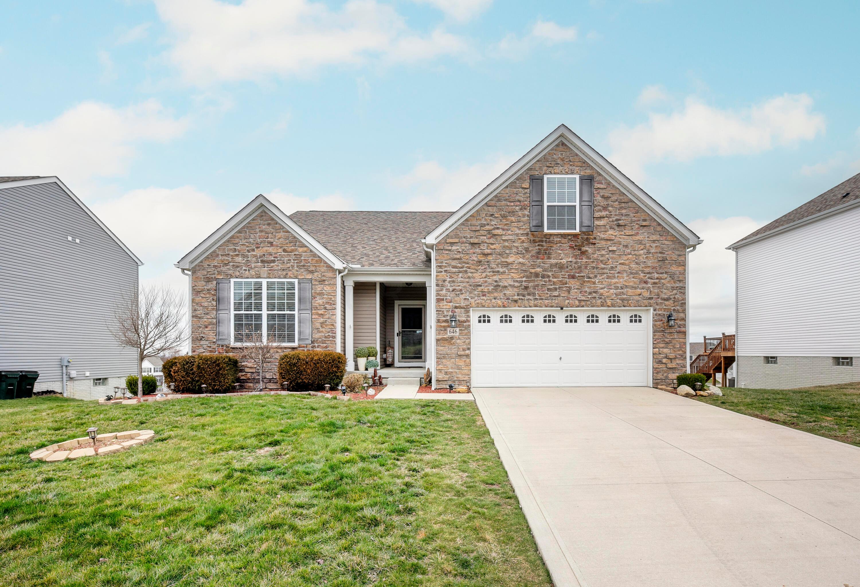 646 Crestview Dr, Lithopolis, OH 43136 MLS 223005381 Coldwell Banker