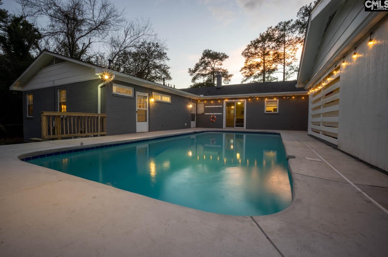 5042 Clemson Ave, Columbia SC 29206-3007 exterior