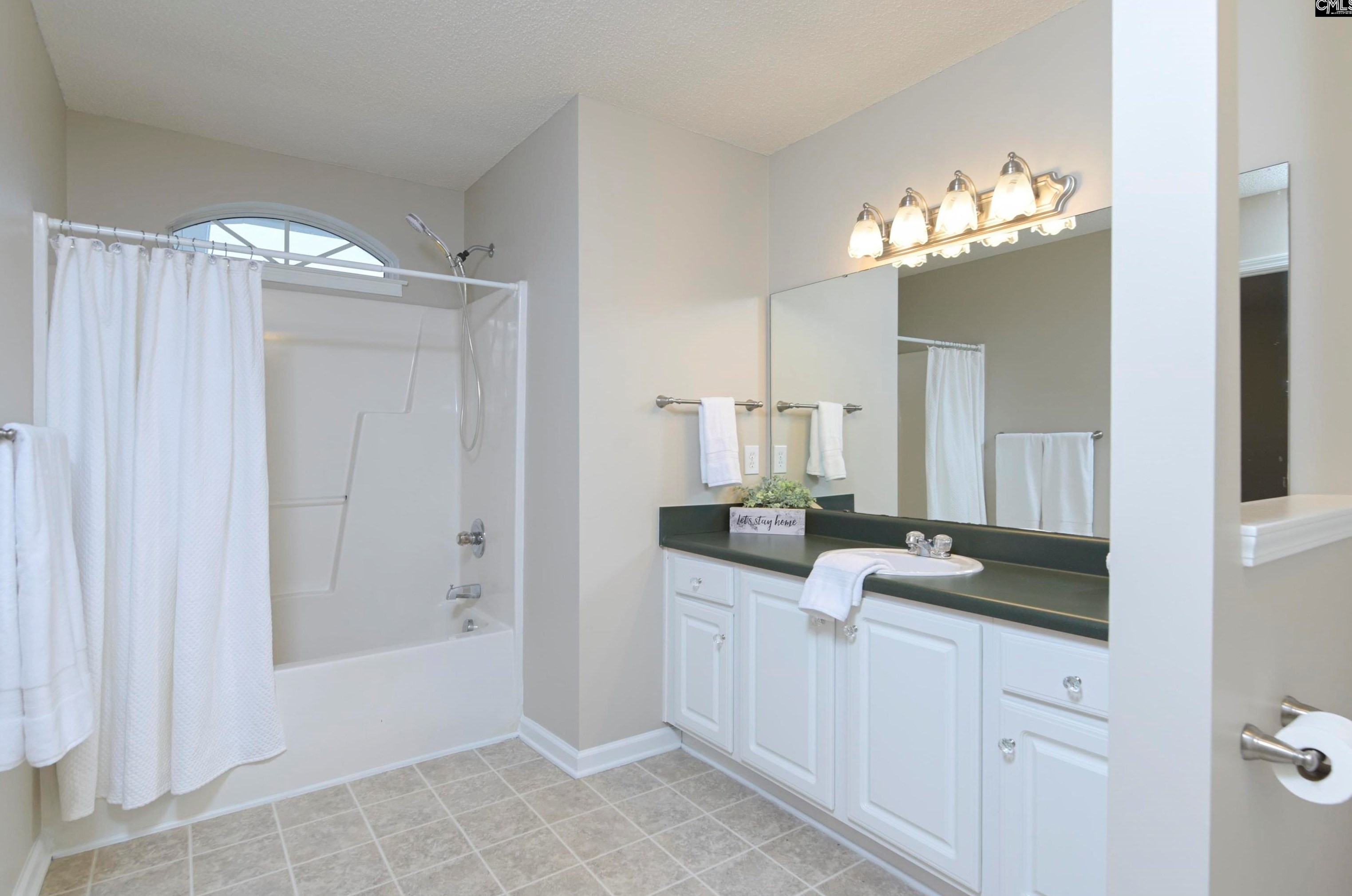 144 Longshadow Dr, Lexington SC  29072-8673 exterior