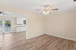 1015 Mandel Dr, Columbia, SC 29210 - Photo 7