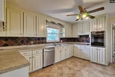 909 Camelot Drive, West Columbia, SC 29170 - Photo 15