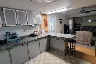 1580 Cheraw Rd, Cassatt, SC 29203 - Photo 3