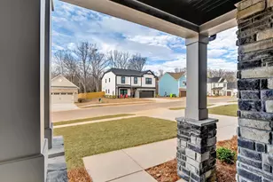 327 Murray Fls Ln, Chapin, SC 29036 - Photo 5