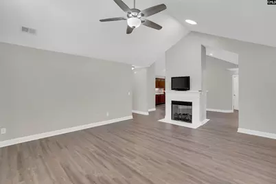 160 Peach Grove Circle, Elgin, SC 29045 - Photo 9