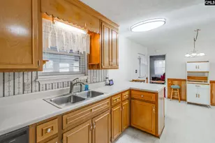 148 Gravedigger Rd, Lexington, SC 29073 - Photo 11