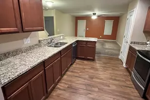 965 Cormier Dr, Sumter, SC 29154 - Photo 9