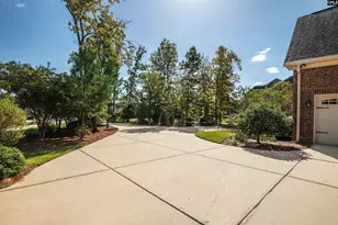 212 Renard Roux Ct, Gilbert, SC 29054 - Photo 5