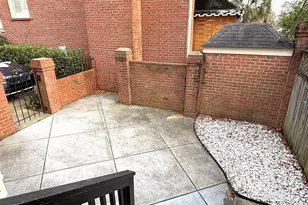 8 Cameron Ct, Columbia, SC 29205 - Photo 35