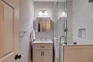 600 Center St, West Columbia, SC 29169 - Photo 23