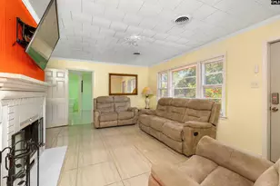 10 Oak St, Greenwood, SC 29692 - Photo 7