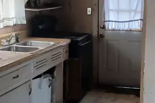 1137 Sawyer St, Orangeburg, SC 29115 - Photo 7