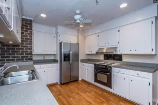 1304 Country Squire Dr, Columbia, SC 29212 - Photo 11