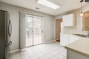 100 Kendrick Rd, Columbia, SC 29229 - Photo 17