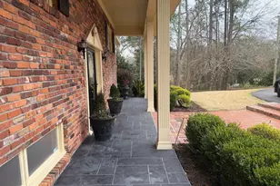 5918 Woodvine Rd, Columbia, SC 29206 - Photo 7