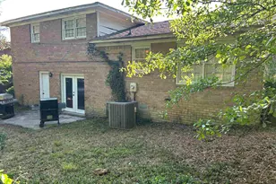 305 Park Ln, West Columbia, SC 29170 - Photo 11