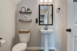 909 Appian Wy, Columbia, SC 29229 - Photo 25