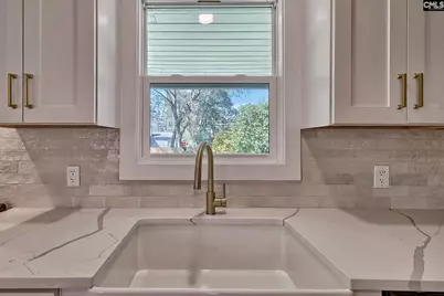 900 M Avenue, Cayce, SC 29033 - Photo 7