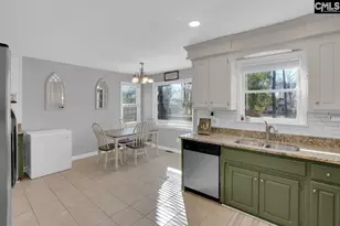 342 Saddlebrooke Ct, Lexington, SC 29072 - Photo 3