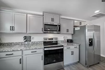 281 Carrington Drive, Lugoff, SC 29078 - Photo 3
