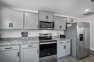 281 Carrington Dr, Lugoff, SC 29078 - Photo 3