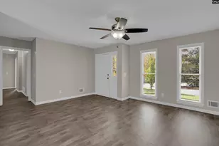 712 N Royal Tower Dr, Irmo, SC 29063 - Photo 5