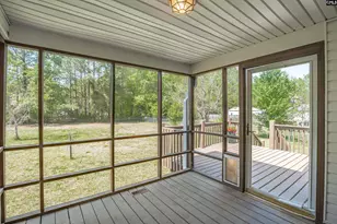 221 Meadow Crest Dr, West Columbia, SC 29172 - Photo 15