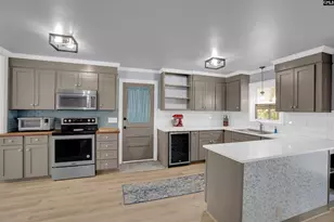 2403 Pine Tops Rd, Columbia, SC 29210 - Photo 7
