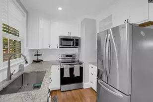 1129 Woodrow St, Columbia, SC 29205 - Photo 11