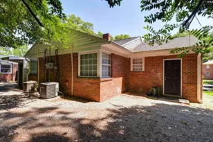 401-403 Waccamaw, Columbia, SC 29205 - Photo 9