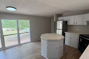 187 Phillip Dr, West Columbia, SC 29170 - Photo 7