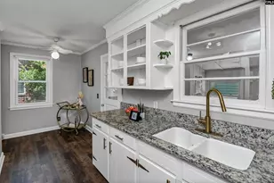 2807 Holt Dr, Columbia, SC 29205 - Photo 13