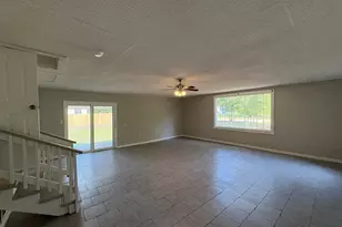 117 Jay St, Hopkins, SC 29061 - Photo 15