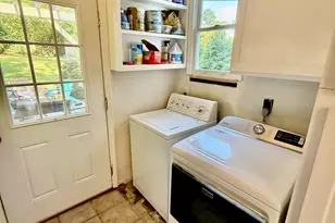 822 Poinsettia St, Columbia, SC 29205 - Photo 23