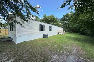 113 Jay St, Hopkins, SC 29061 - Photo 1